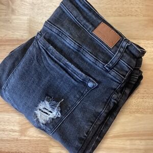 Women's Judy Blue Black Skinny Fit Button Fly Distressed Raw Hem Jeans‎ Size 11